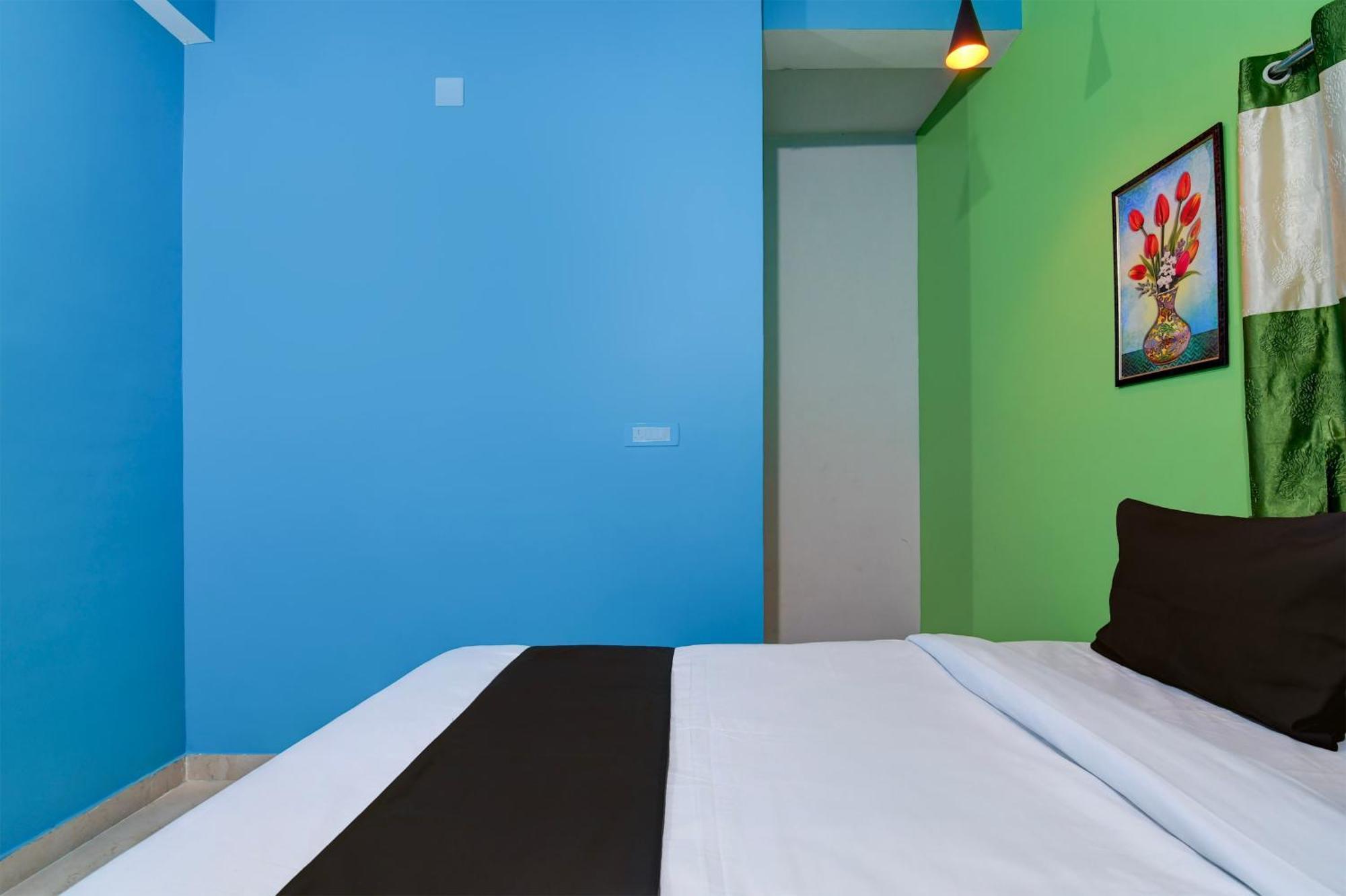 Hotel O Blue Valley Khandagiri Екстер'єр фото