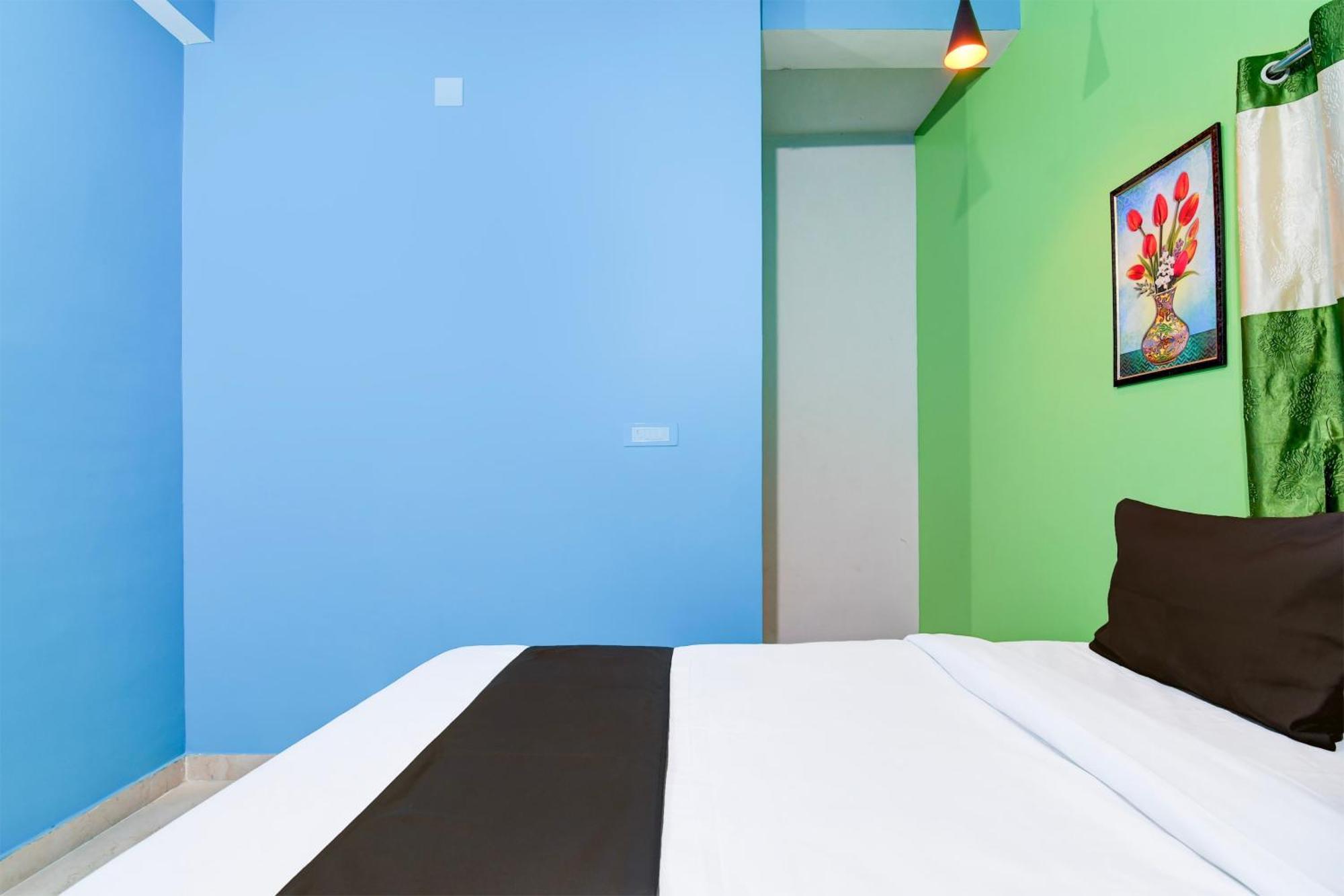 Hotel O Blue Valley Khandagiri Екстер'єр фото
