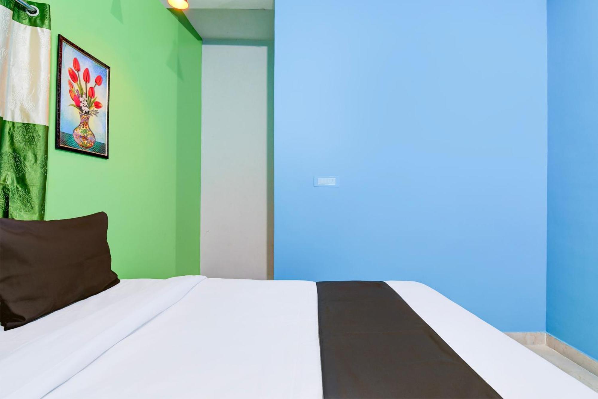 Hotel O Blue Valley Khandagiri Екстер'єр фото