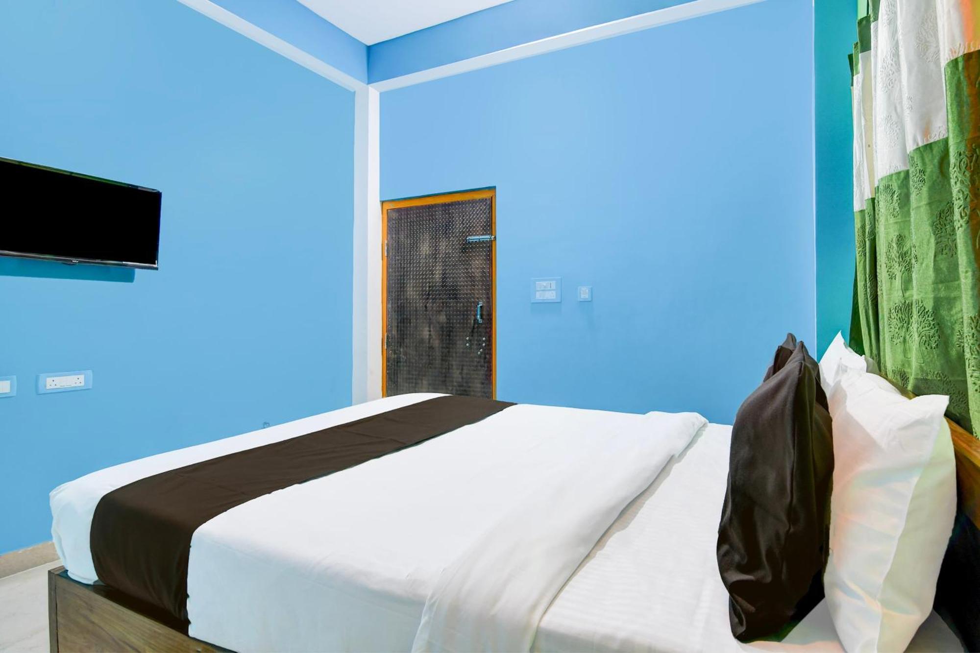 Hotel O Blue Valley Khandagiri Екстер'єр фото